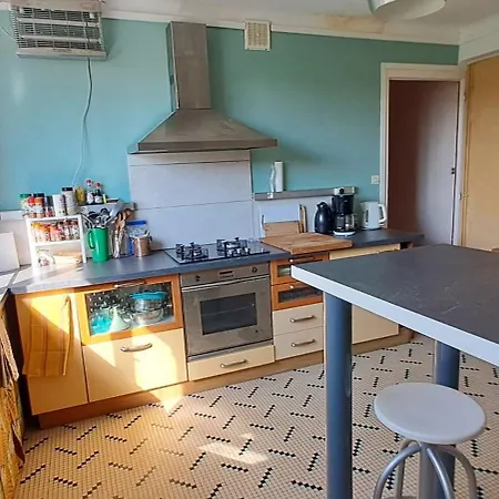 Maison De D'artistes Vallons De L'erdre 4 Pieces 9 Pers Landsted