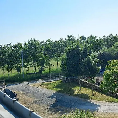 Maison De D'artistes Vallons De L'erdre 4 Pieces 9 Pers *